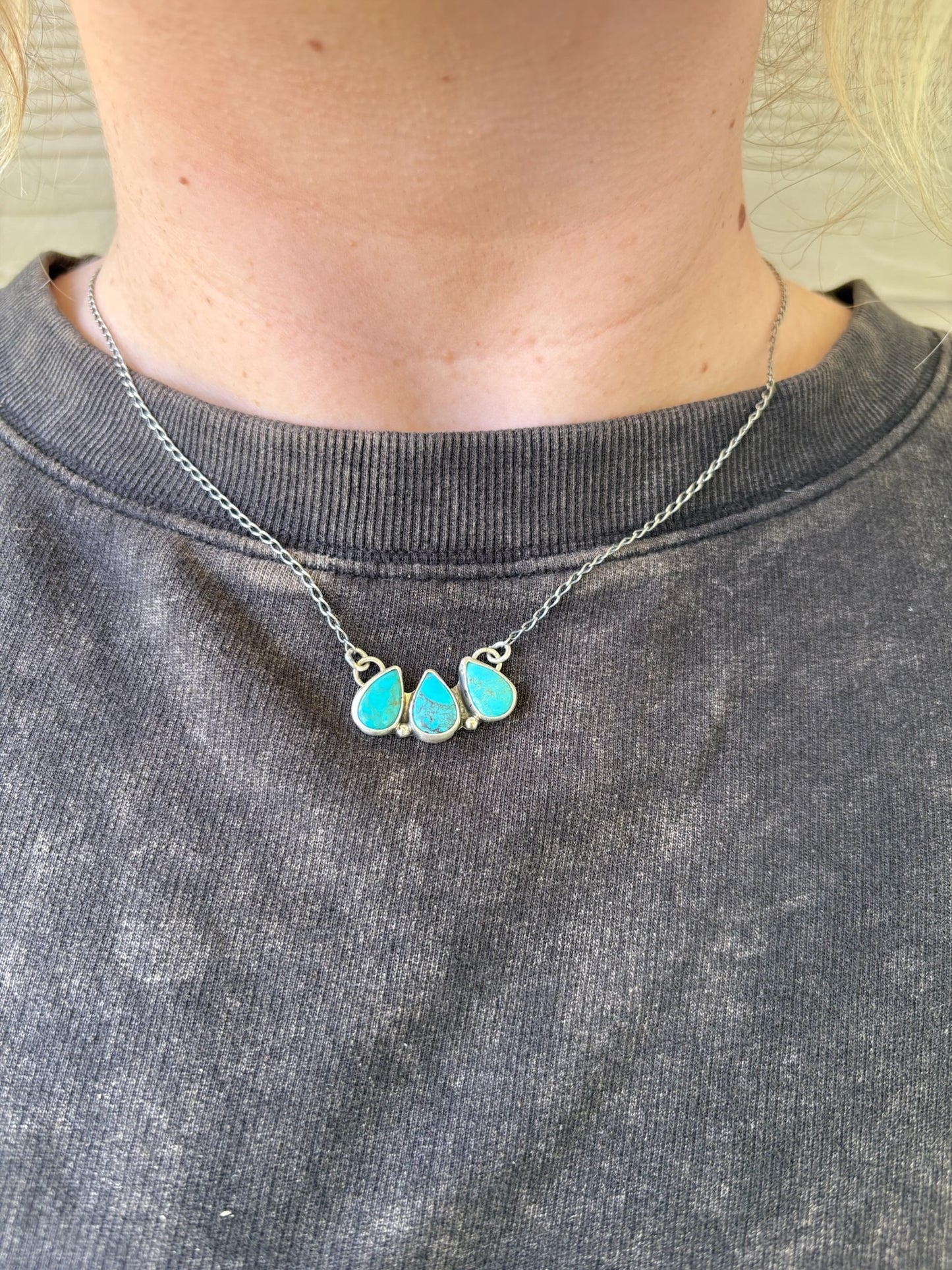 Turquoise 3-Stone Cluster Necklace - 16"