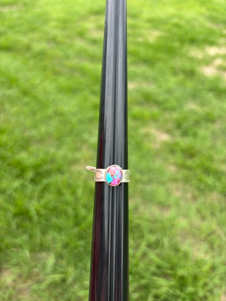 Single Stone Wide Stamped Band Ring - MULTIPLE STONES/SIZES