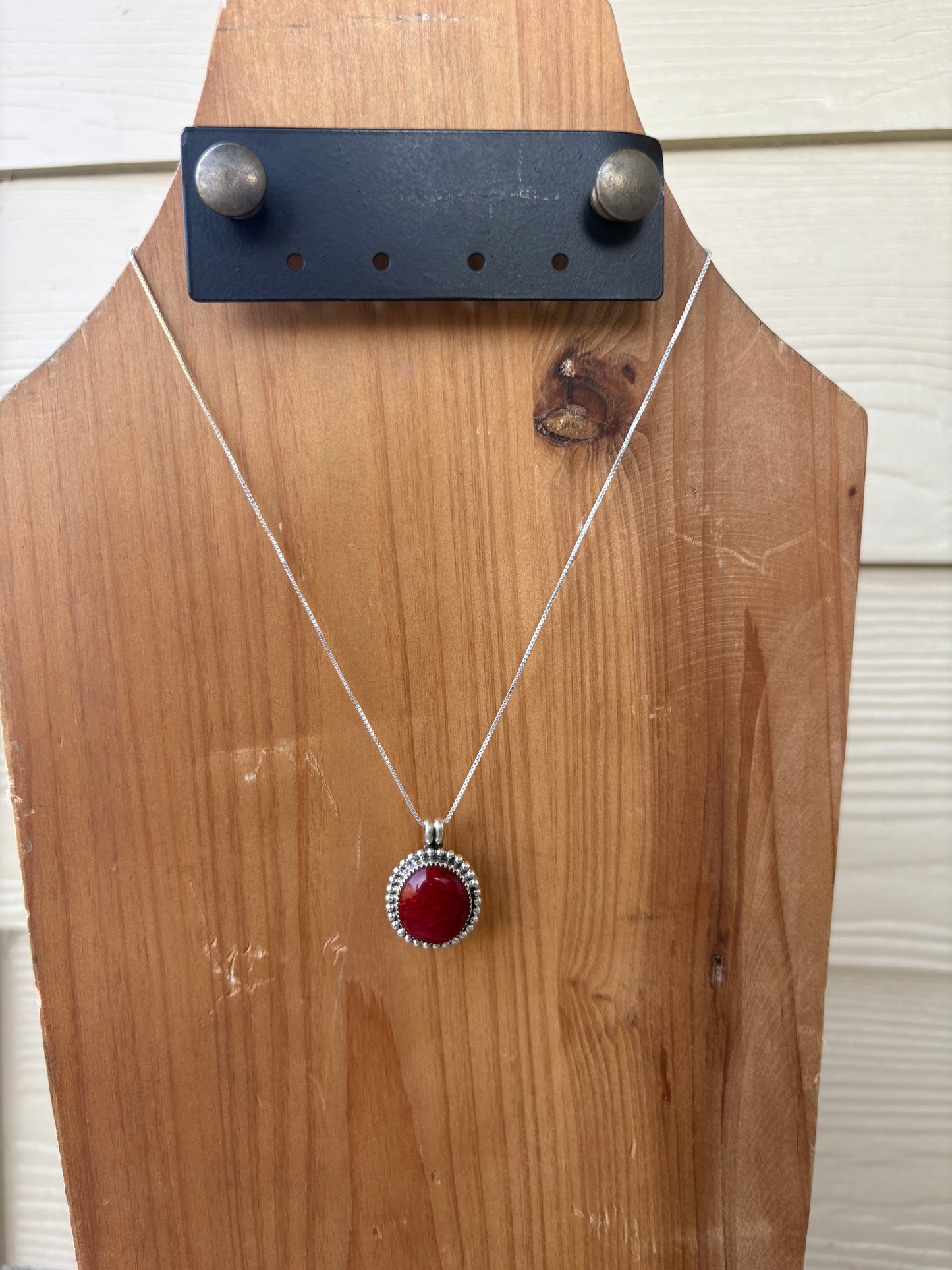 Rosarita Circle Pendant on Chain - 16"