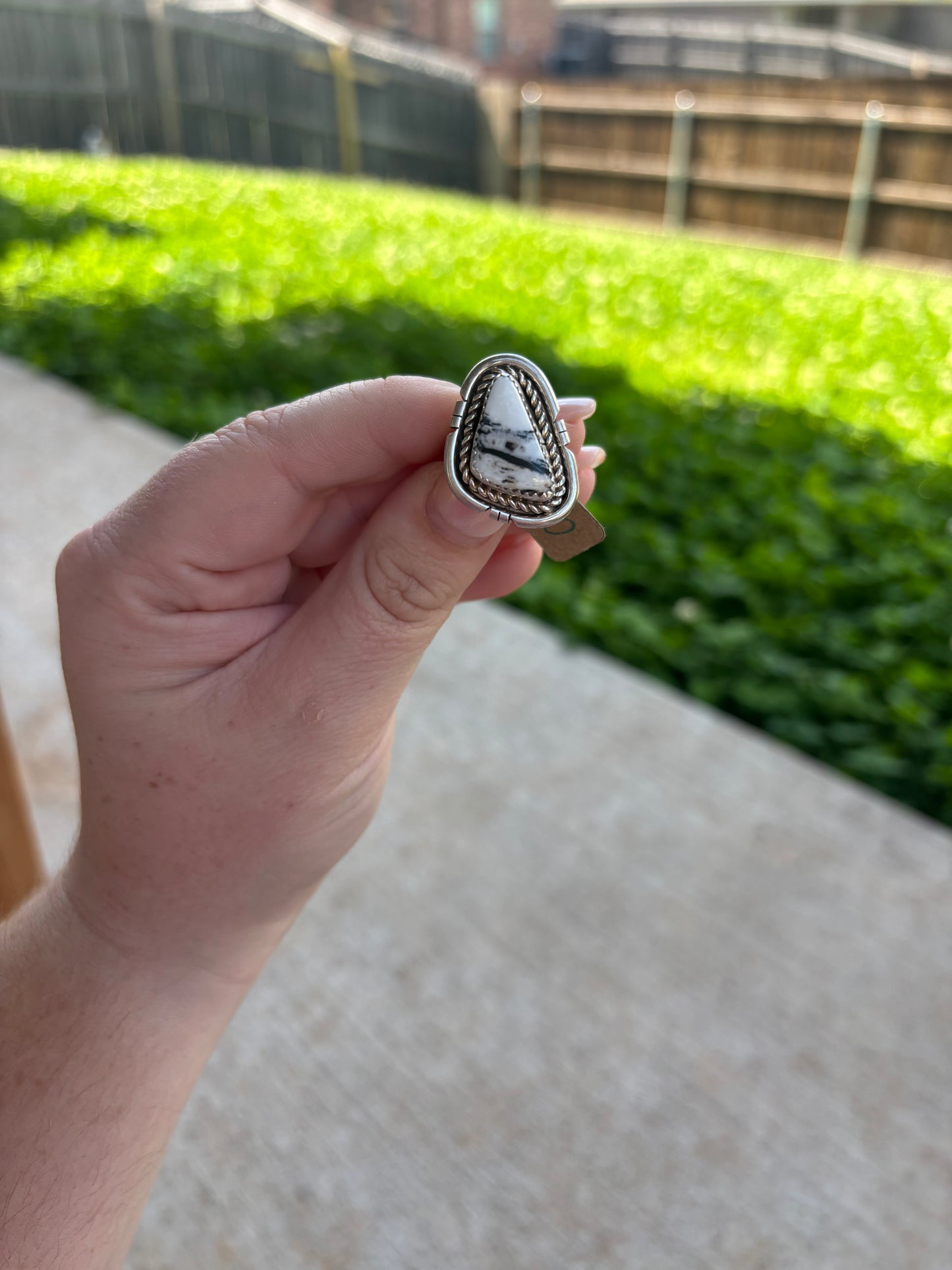 White Buffalo Triangle with Rope Sterling Border Ring - SIZE 6