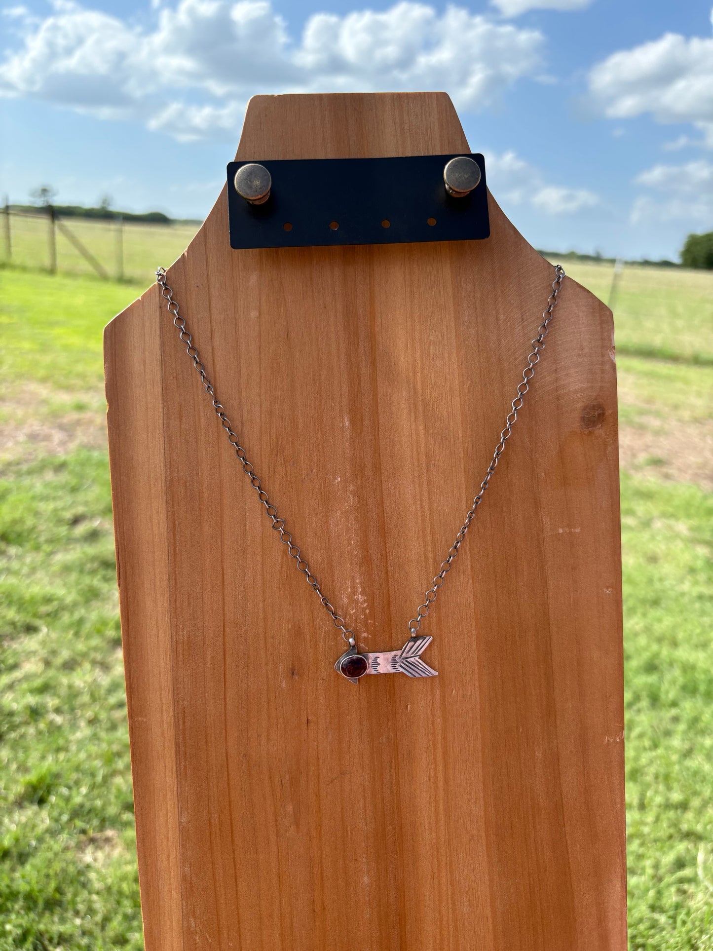 Purple Spiny One Stone Arrow Necklace