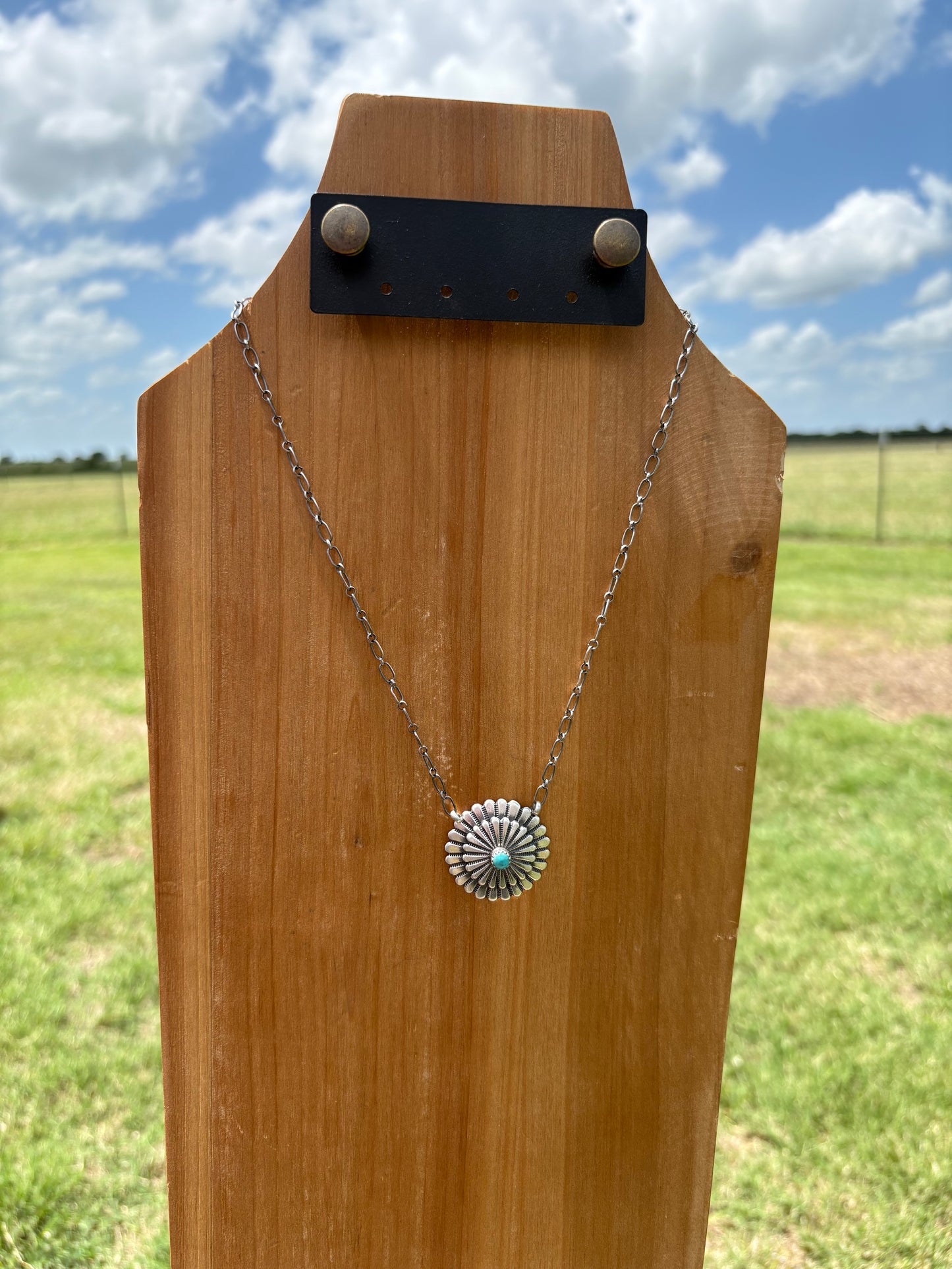 Turquoise Sunflower Necklace - 18"