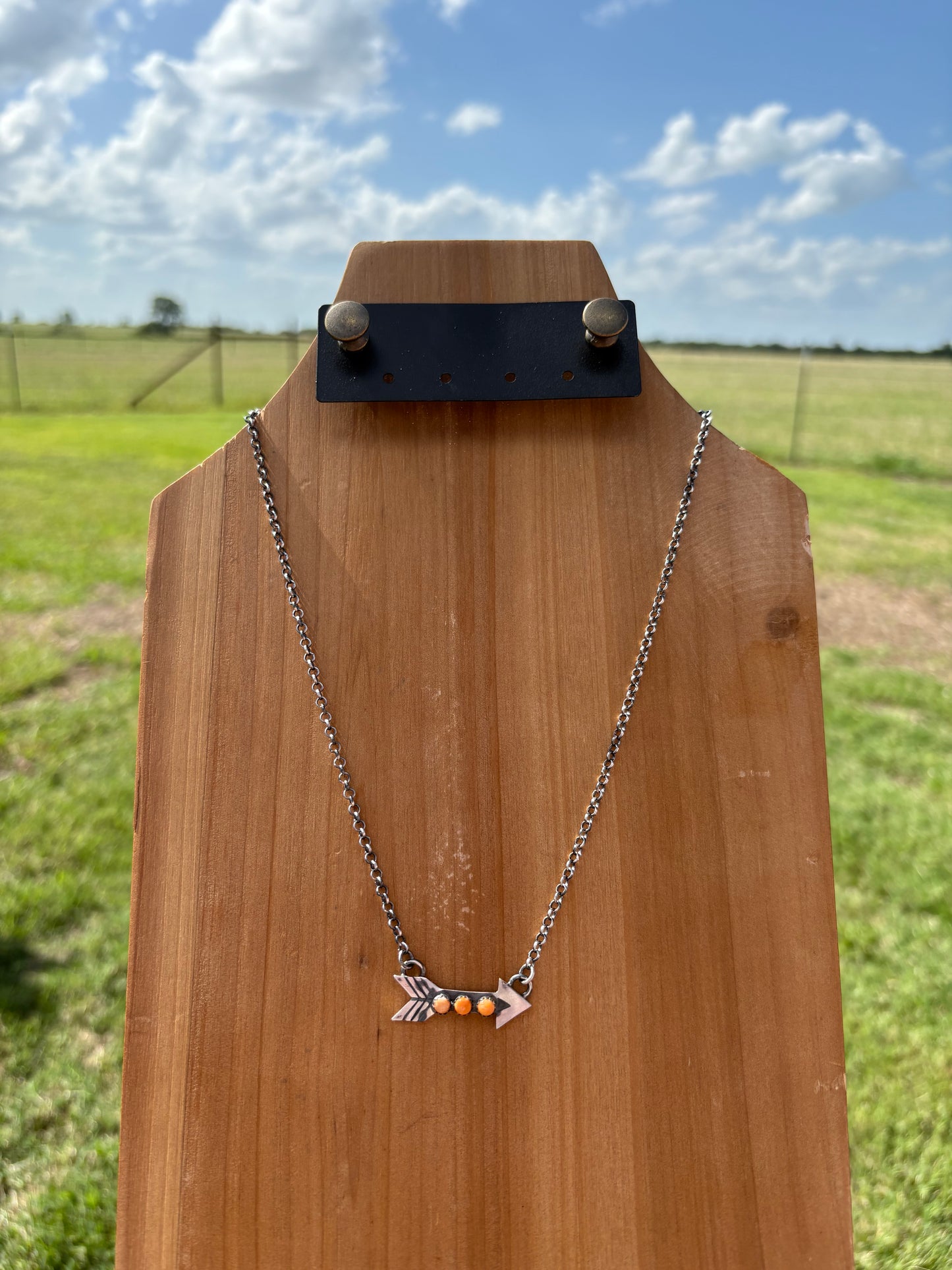 Orange Spiny 3-Stone Arrow Necklace - 18"