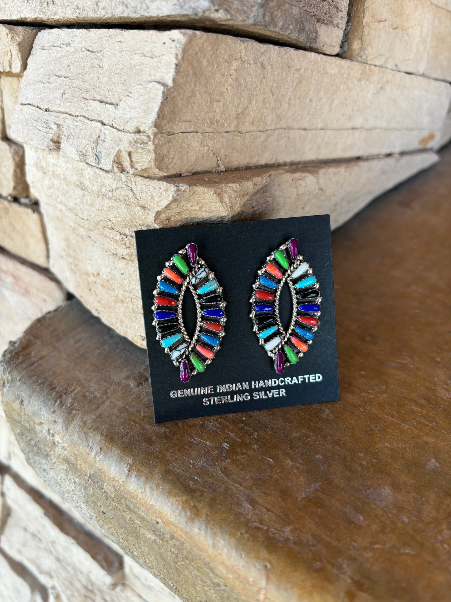 Multi-stone Needle Clusters