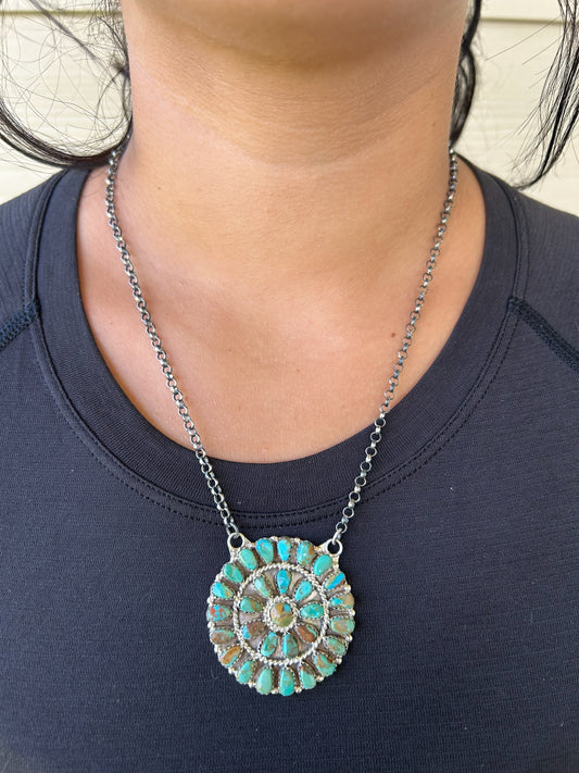 Kingman Turquoise Circle Cluster Statement Necklace - 19"