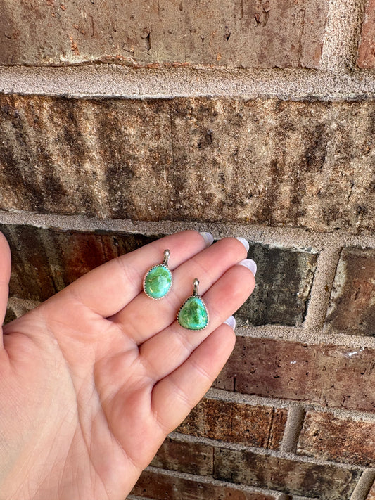 Sierra Bella Dainty Serrated Border Pendants - MULTIPLE