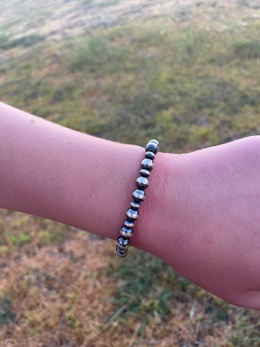 7mm Stretchy Pearl Bracelet