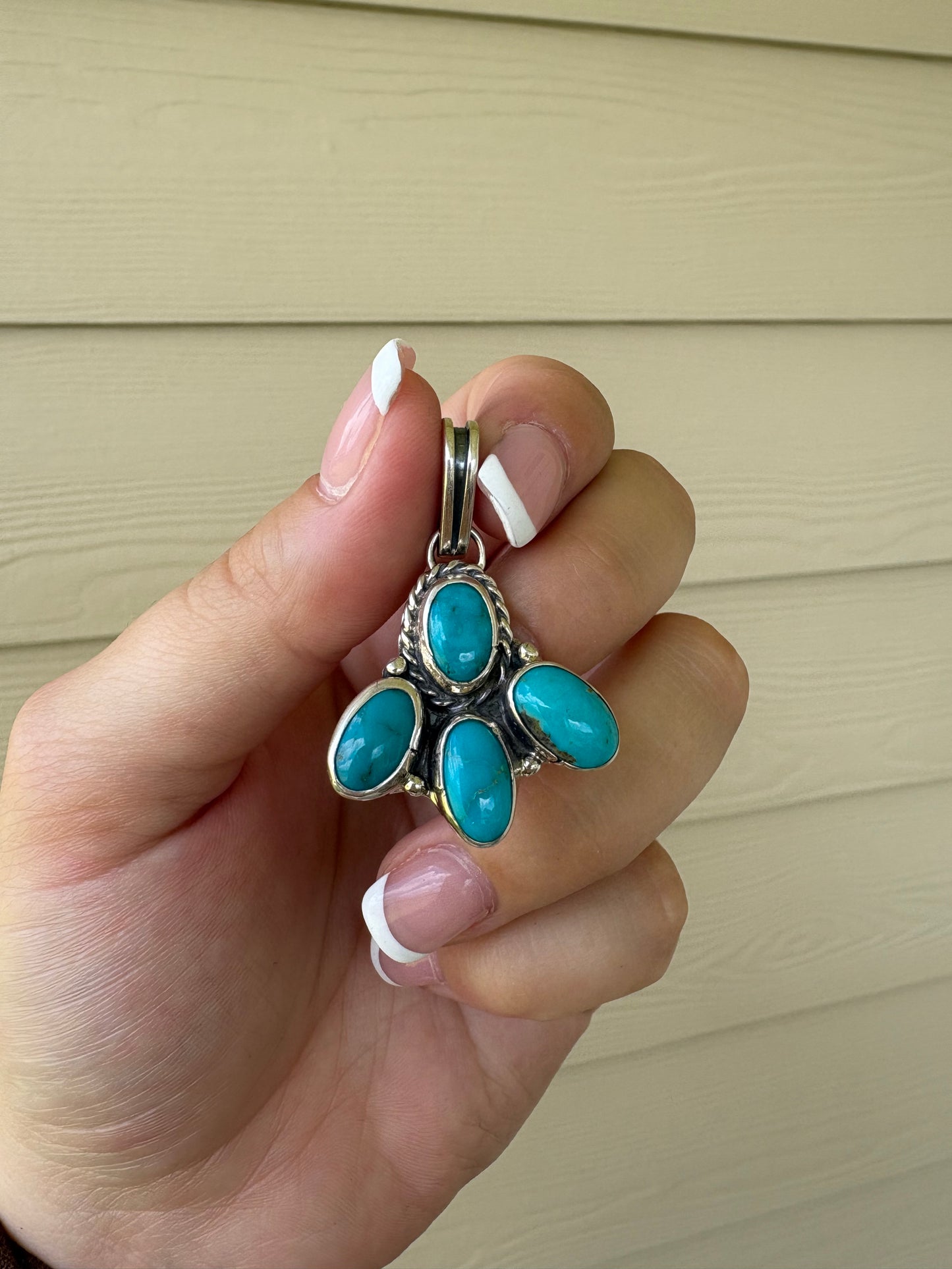 Turquoise 1/4 Cluster Pendant