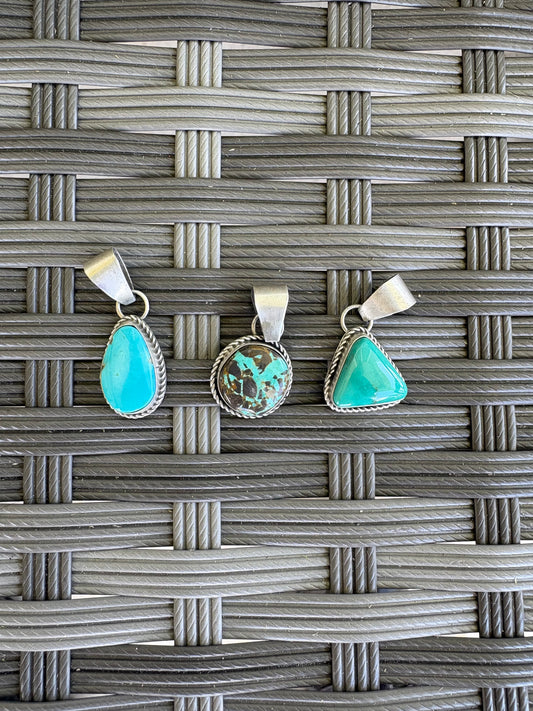 Kingman Turquoise Mini Pendant - MULTIPLE