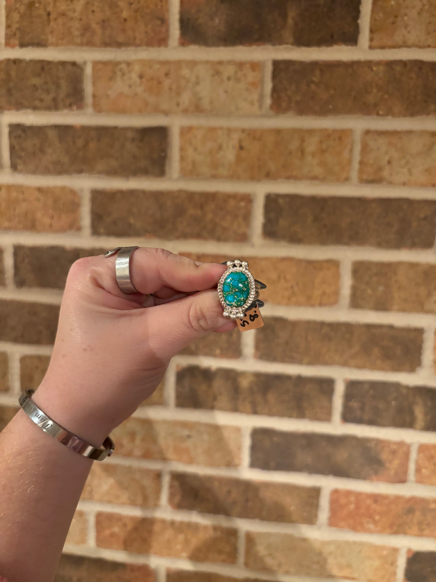 Sierra Bella Oval Ring with Double Detail - SIZE 8.5