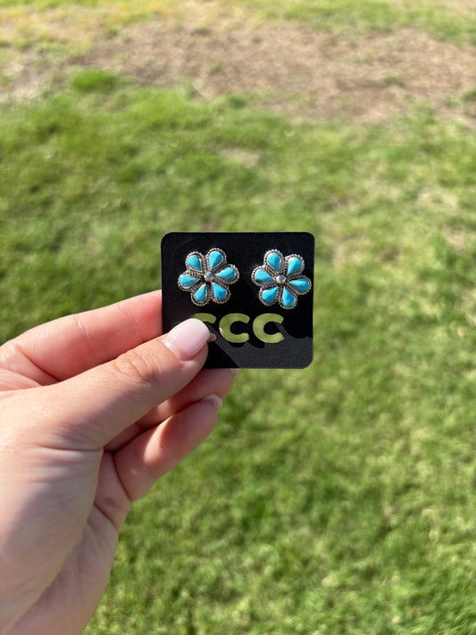 Turquoise 6-Stone Medium Flower Cluster Earrings