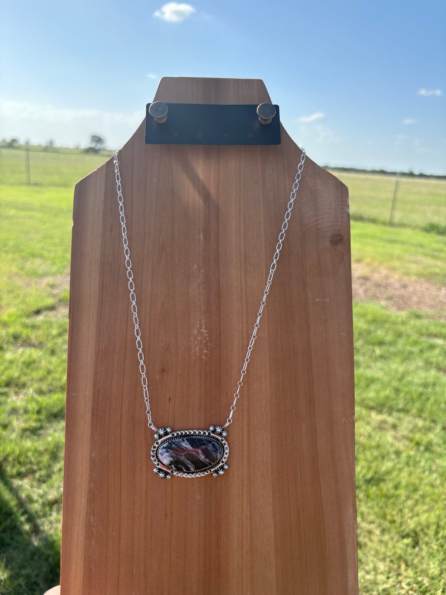 White Buffalo Large Oval Necklace with Detail Border