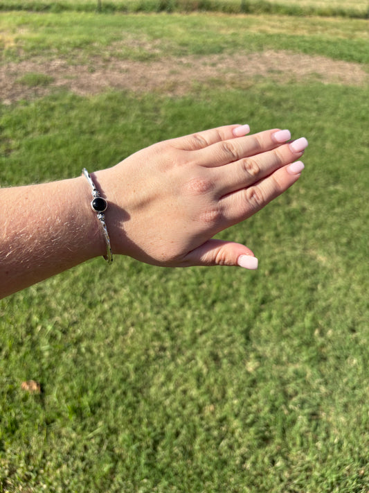 Black Onyx Starburst Single Stone Cuff