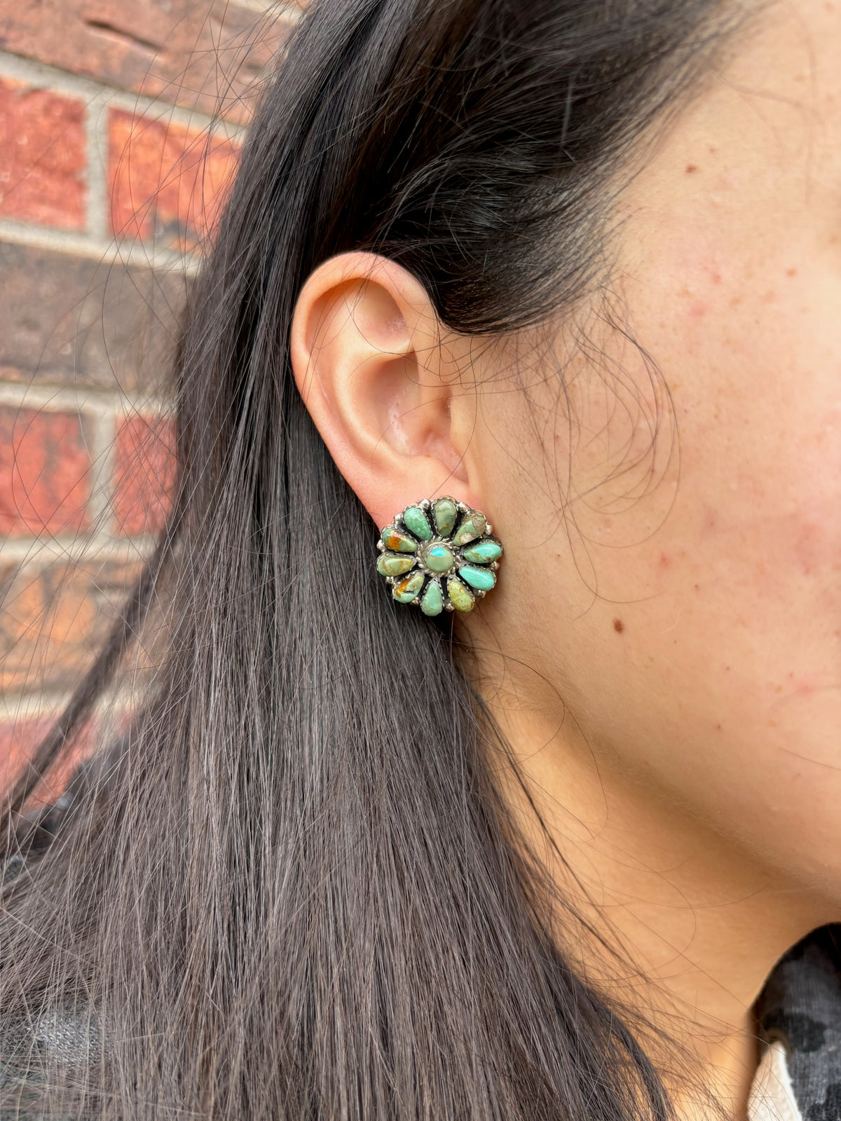 Green Turquoise Flower Clusters - Medium