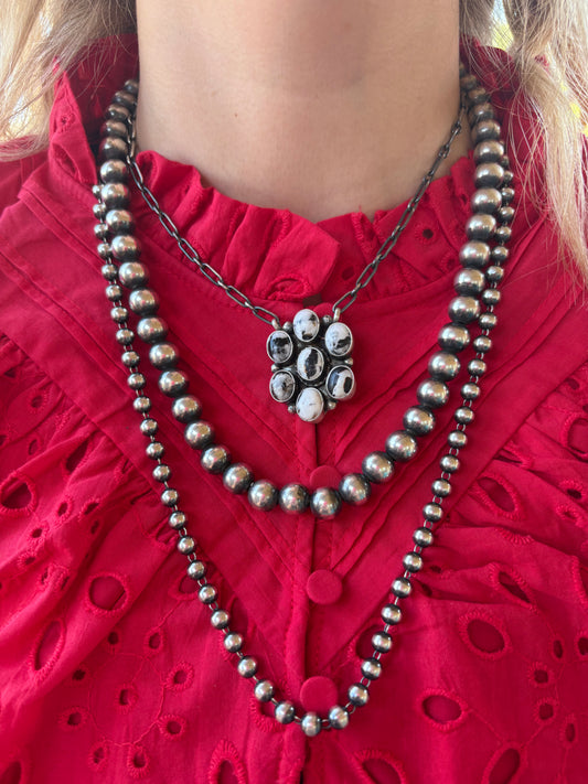 White Buffalo 7-Stone Flower Cluster Necklace - 18"